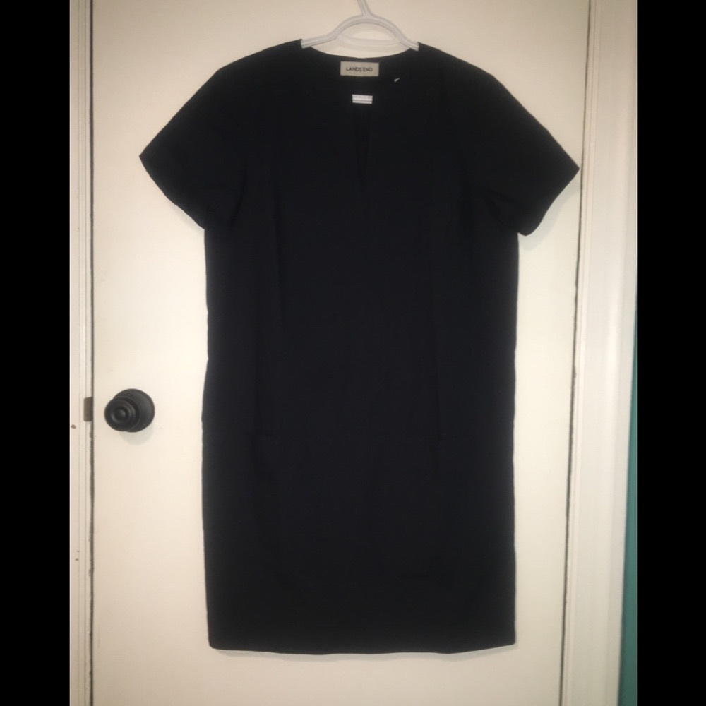 🍀LANDS END NWOT navy shift dress
